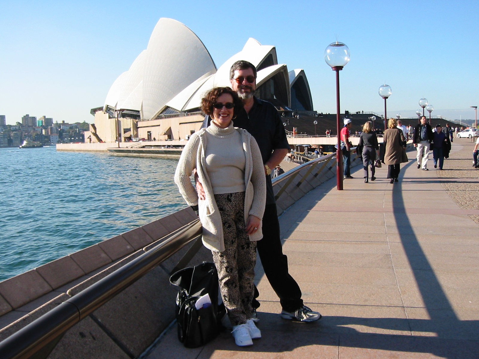 107-0785_IMG